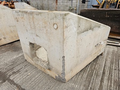 Lot 140cm x 150cm x 200cm Headwall (60cm x 60cm Centre)