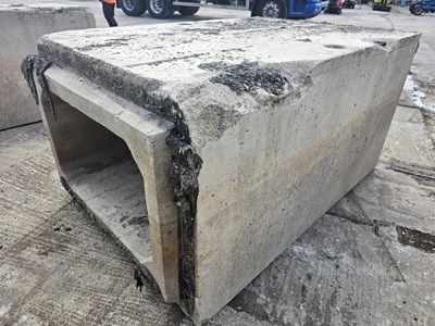 Lot 200cm x 140cm x 105cm Concrete Culvert (100cm x 60cm Inner)