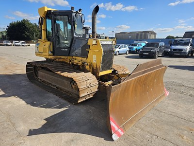 Lot 2006 Komatsu D41P-6 6 Way Pat Blade, A/C (EPA Compliant)