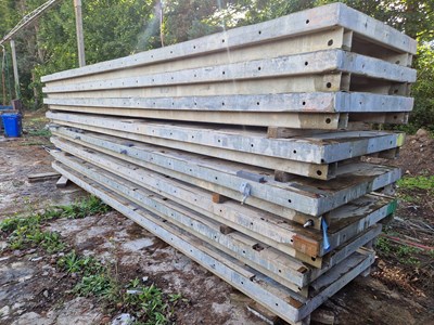 Lot 600cm x 125cm Mills Pano Horizontal Formwork Platform (8 of)