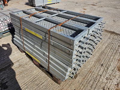 Lot Selection of Mills Scaffolding Staging (150cm)