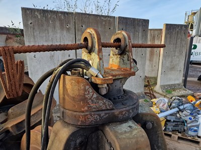 Lot 194 - Atlas Terex E732 Hydraulic Rotating 5 Finger Grab