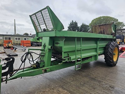 Lot G.T. Bunnings 13 Ton Single Axle PTO Driven Rear Discharge Muck Spreader