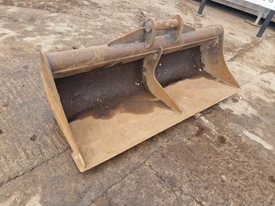 Lot 353 - 72" Grading Bucket 65mm Pin to suit 13 Ton Excavator