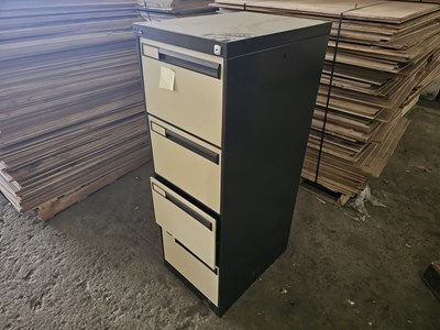 Lot 4 Drawer Filing Cabinet