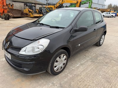 Lot 2008 Renault Clio Extreme 1.2 5 Speed, 3 Door