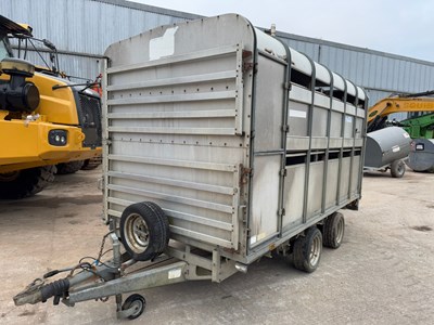 Lot 2001 Ifor Williams DP120G-12 Twin Axle Livestock Trailer, Sheep Decks, Segregation Gates, Demountable Body