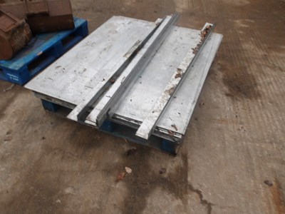 Lot 1 x Pallet of Galvanised Metal