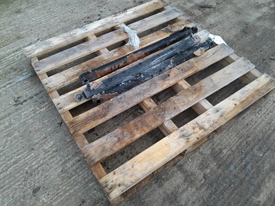 Lot Unused Hydraulic Ram (3of)