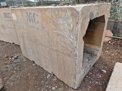 Lot 609 - 140cm x 140cm x 200cm Concrete Culvert, 100cm x 100cm Centre, 5.5Ton