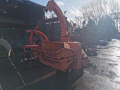 Lot 2007 Jensen A240 Wood Chipper