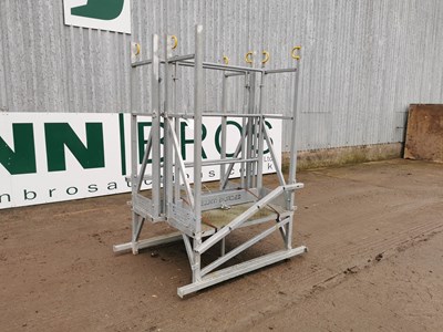 Lot Galvanised Platforms (1 Pair)