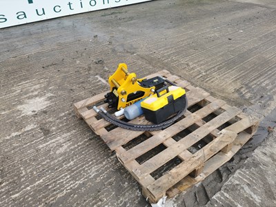 Lot SY400 Hydraulic Breaker with pipes, gas and toolbox.