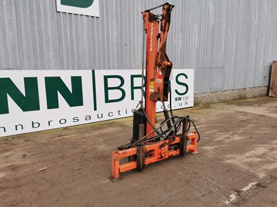 Lot Protech P220 Post Banger With 250Kg Weight On Loader Brackets