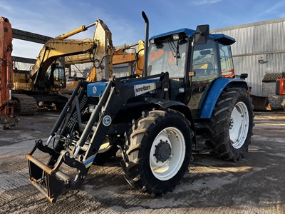 Lot Ford 7740 New Holland Tractor, Vreten F14 Loader, 4 wheel Drive, 2 manual Spools.