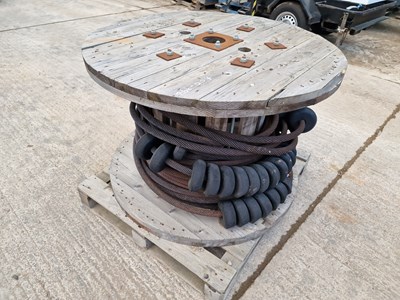 Lot 546 - Roll of Steel Cable with Rubber Rollers