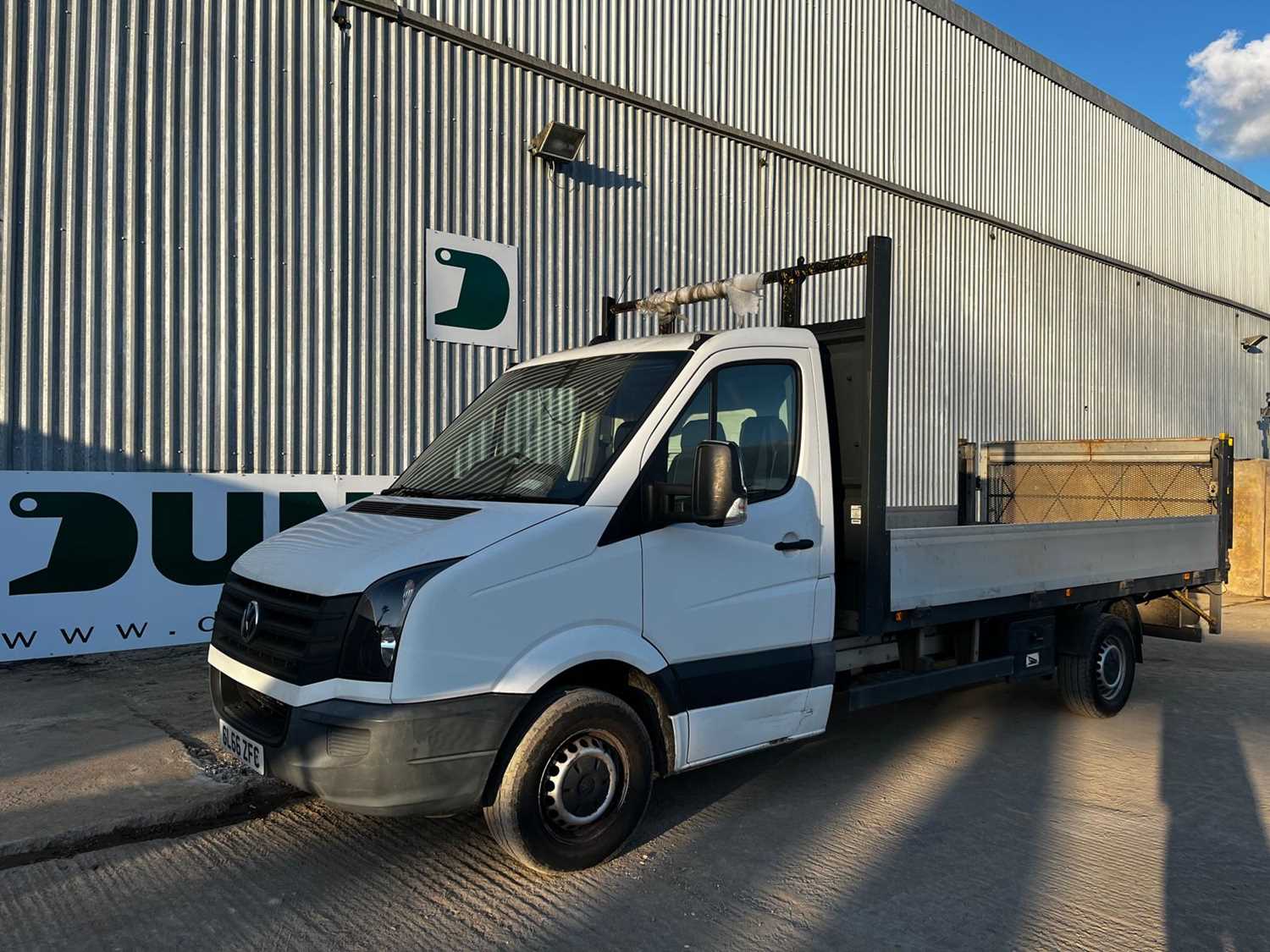 Lot 80 - Volkswagen Crafter CR35 TDI BMT, Rear Lift,