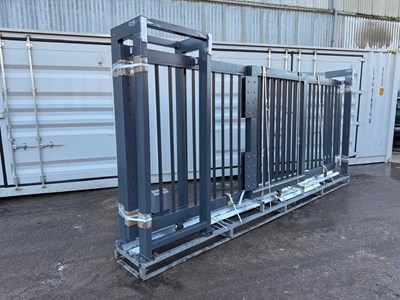 Lot 94 - 20ft Electric Sliding Gate With Automation Kit
