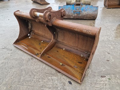 Lot 352 - Geith 72" Grading Bucket 65mm Pin to suit 13 Ton Excavator