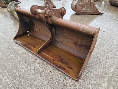 Lot 351 - Geith 72" Grading Bucket 65mm Pin to suit 13 Ton Excavator