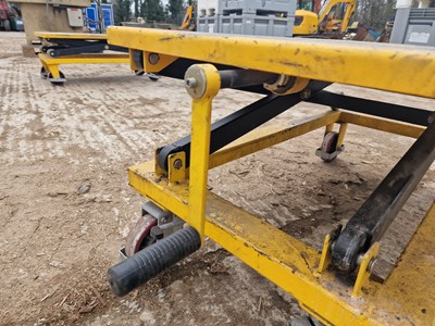 Lot 232 - Mobile Scissor Lift Working Platform