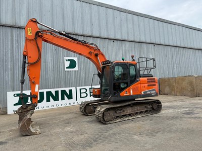 Lot 52 - 2020 Doosan DX140LC-5, 700mm Steel Tracks, Hydraulic QH, Piped, Aux. Piping, Reverse Camera, A/C, Warning Beacons