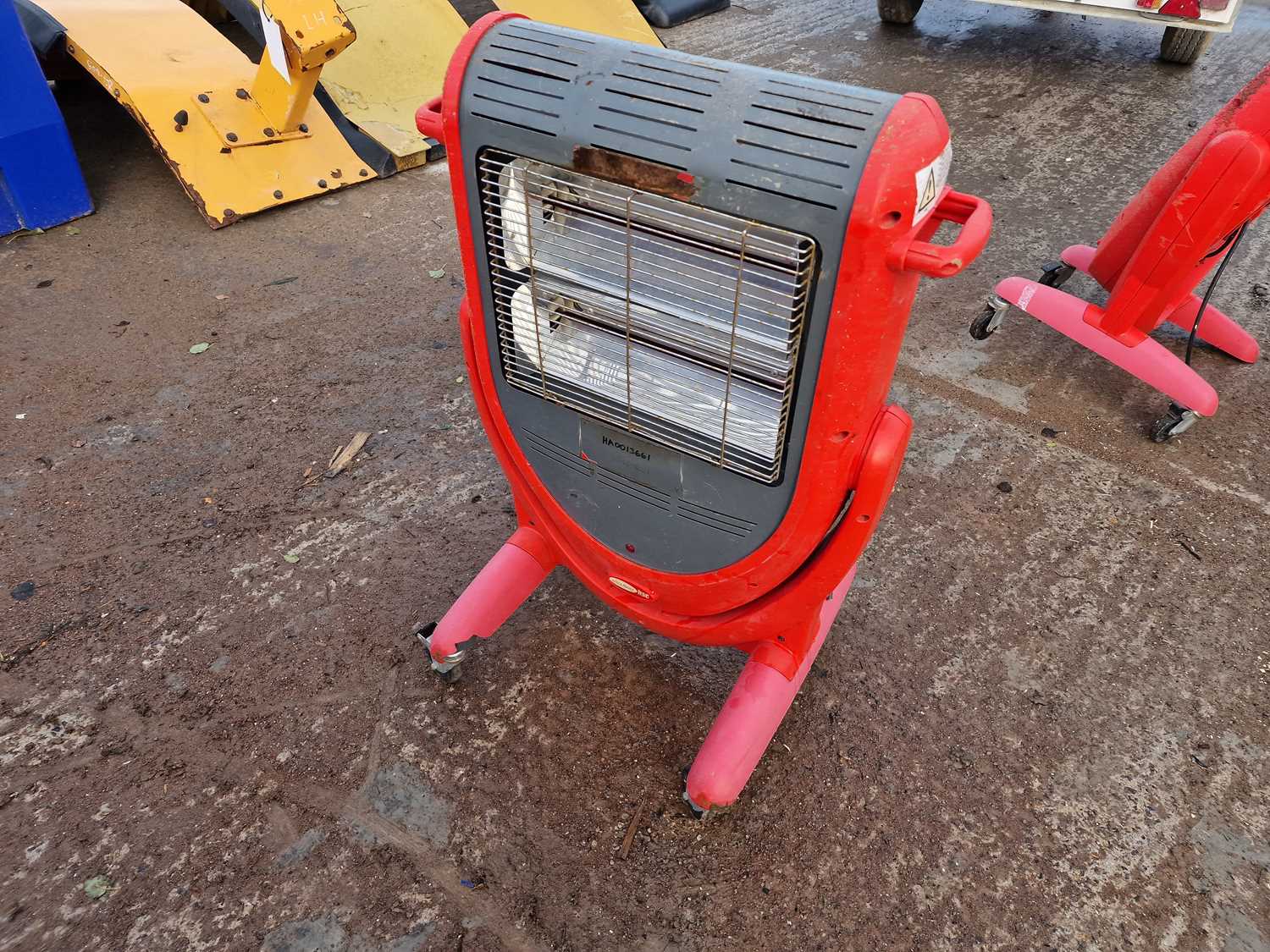 Lot 17 - Selection of 110Volt Heaters (6 of)