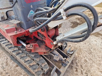 Lot 255 - 2010 Takeuchi TB108 Rubber Tracks, Blade, Offset, Piped, Expanding Undercarriage, Folding Roll Bar, 30", 24", 18", 12" Bucket