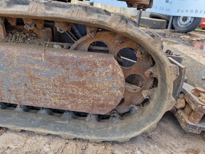 Lot 255 - 2010 Takeuchi TB108 Rubber Tracks, Blade, Offset, Piped, Expanding Undercarriage, Folding Roll Bar, 30", 24", 18", 12" Bucket