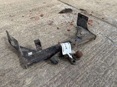 Lot 144 - UNRESERVED-Tow Bar