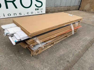 Lot 109 - Pallet Of Bathroom Panels