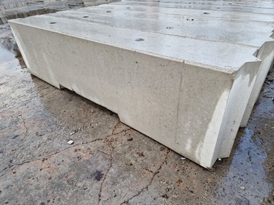 Lot 643 - NEW 3 Meter Concrete Barrier (5 of)