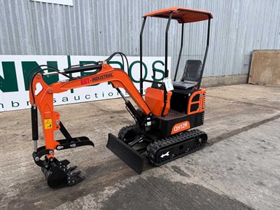 Lot 66 - 2025 AGT QH12R Mini Excavator With Blade, Canopy, Bucket & Manual Thumb, Aux Hoses, Petrol.