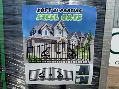 Lot 106 - Pair Of 20 Ft Unused Bi Parting Gates Dog On Duty Design (1 Of)