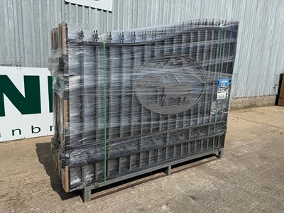 Lot 143 - UNRESERVED-Pair Of 20 Ft Unused Bi Parting Gates Cow Design (1 Of)