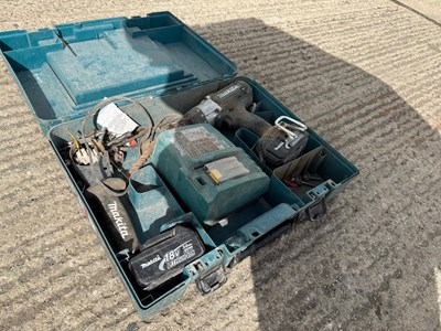 Lot 125 - UNRESERVED - Makita BHP45I Cordless Drill & 2 Battery & Charger And Case