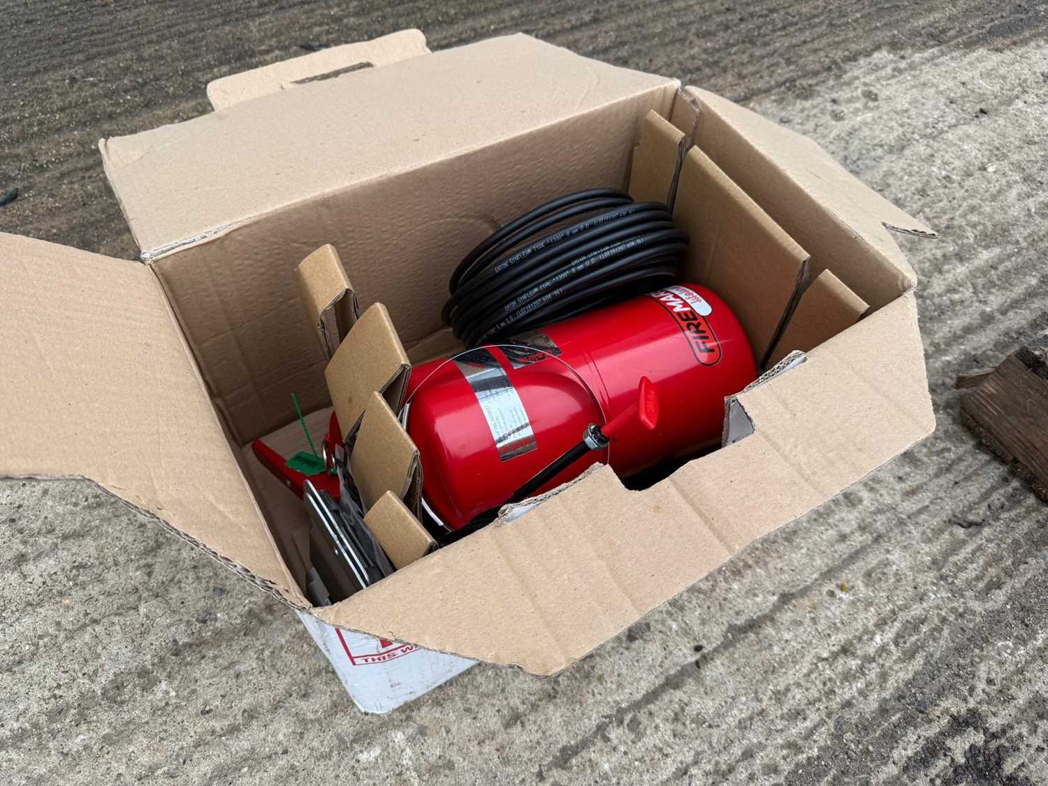 Lot 99 - Fire Extinguishers Suppression Unit