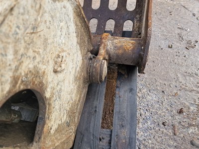 Lot 287 - Hydraulic Rotating Selector Grab 65mm Pin to suit 13 Ton Excavator