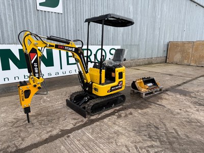 Lot 5 - Unused 2024 Rock Equipment RE-MD-01 Tiny Titan Micro Digger, Rubber Tracks, Blade, Piped, 3 Buckets, Hydraulic Breaker