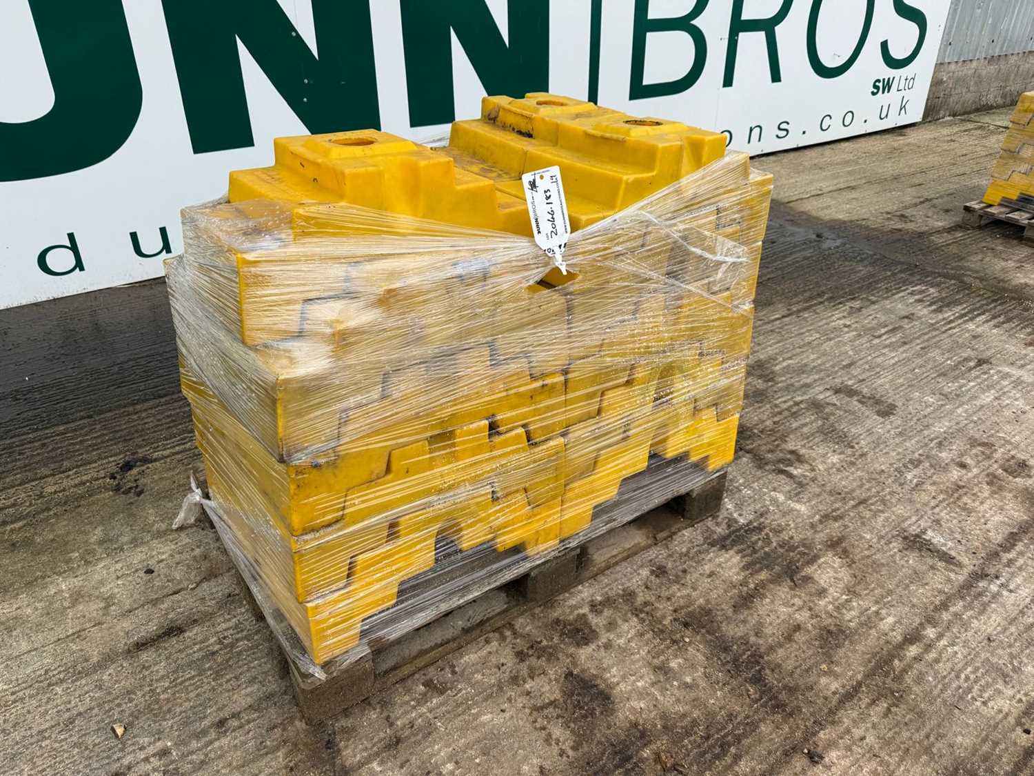 Lot 454 - Pallet Of Brace Blok 50Kg Each (24 Of)