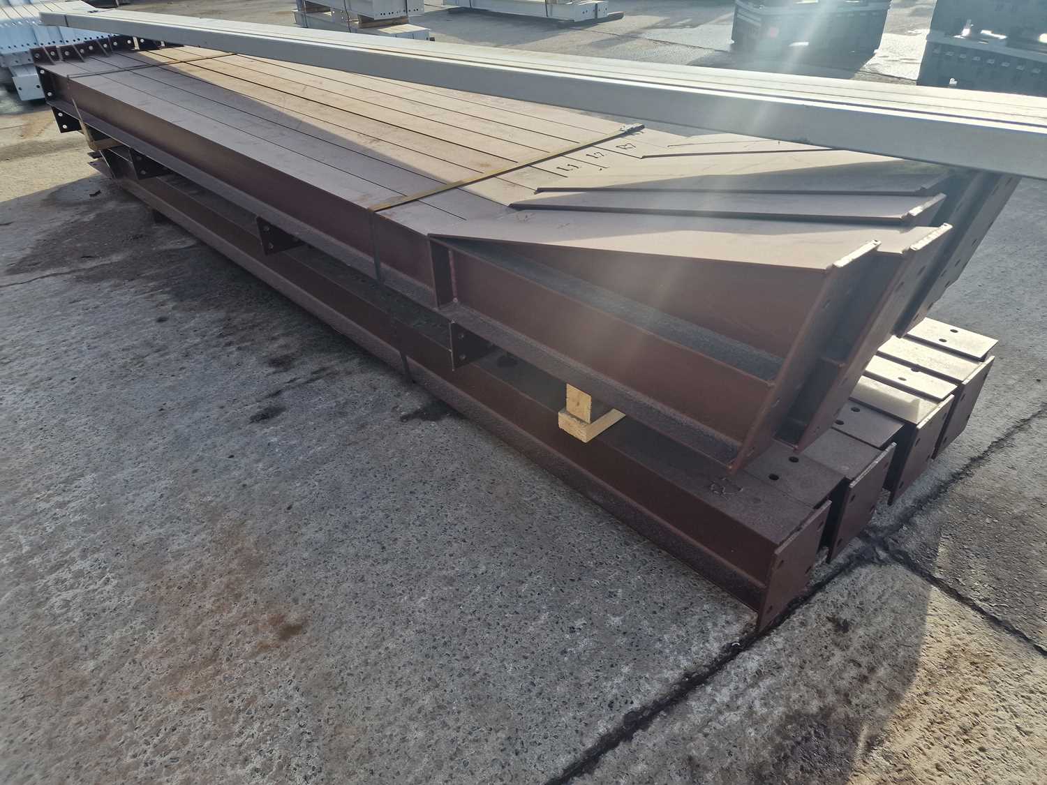 Steel Framed Building 60' x 30' x 15', 3 x 20' Bays,