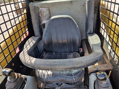 Lot 2012 CAT 216B3 Skidsteer Loader, Piped, Bucket