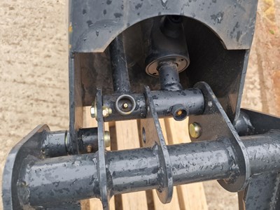 Lot Unused Haner HWG100 Hydraulic Rotating Log Grab to suit Crane
