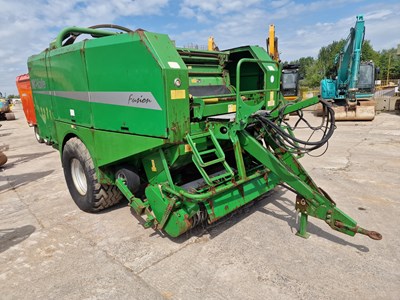 Lot 136 - 2007 McHale Fusion Single Axle PTO Driven Baler & Wrapper