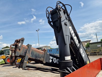 Lot 93 - Single Axle Draw Bar Drop Bed Low Loader Trailer, Rear Mounted Atlas 100.2 Crane, 10 Stud Axles