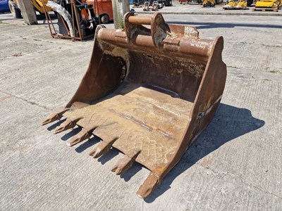 Lot 66" Digging Bucket 80mm Pin to suit 20 Ton Excavator