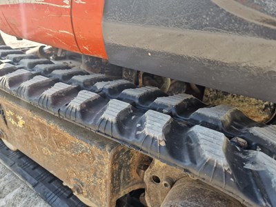 Lot 2018 Kubota K008-3 Rubber Tracks, Blade, Offset, Piped, Expanding Undercarriage, Roll Bar
