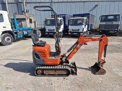 Lot 2018 Kubota K008-3 Rubber Tracks, Blade, Offset, Piped, Expanding Undercarriage, Roll Bar