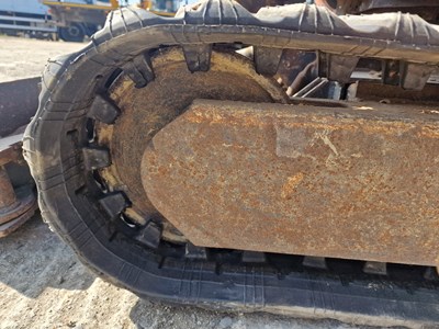 Lot 2018 Kubota K008-3 Rubber Tracks, Blade, Offset, Piped, Expanding Undercarriage, Roll Bar