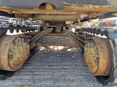Lot 2018 Kubota K008-3 Rubber Tracks, Blade, Offset, Piped, Expanding Undercarriage, Roll Bar